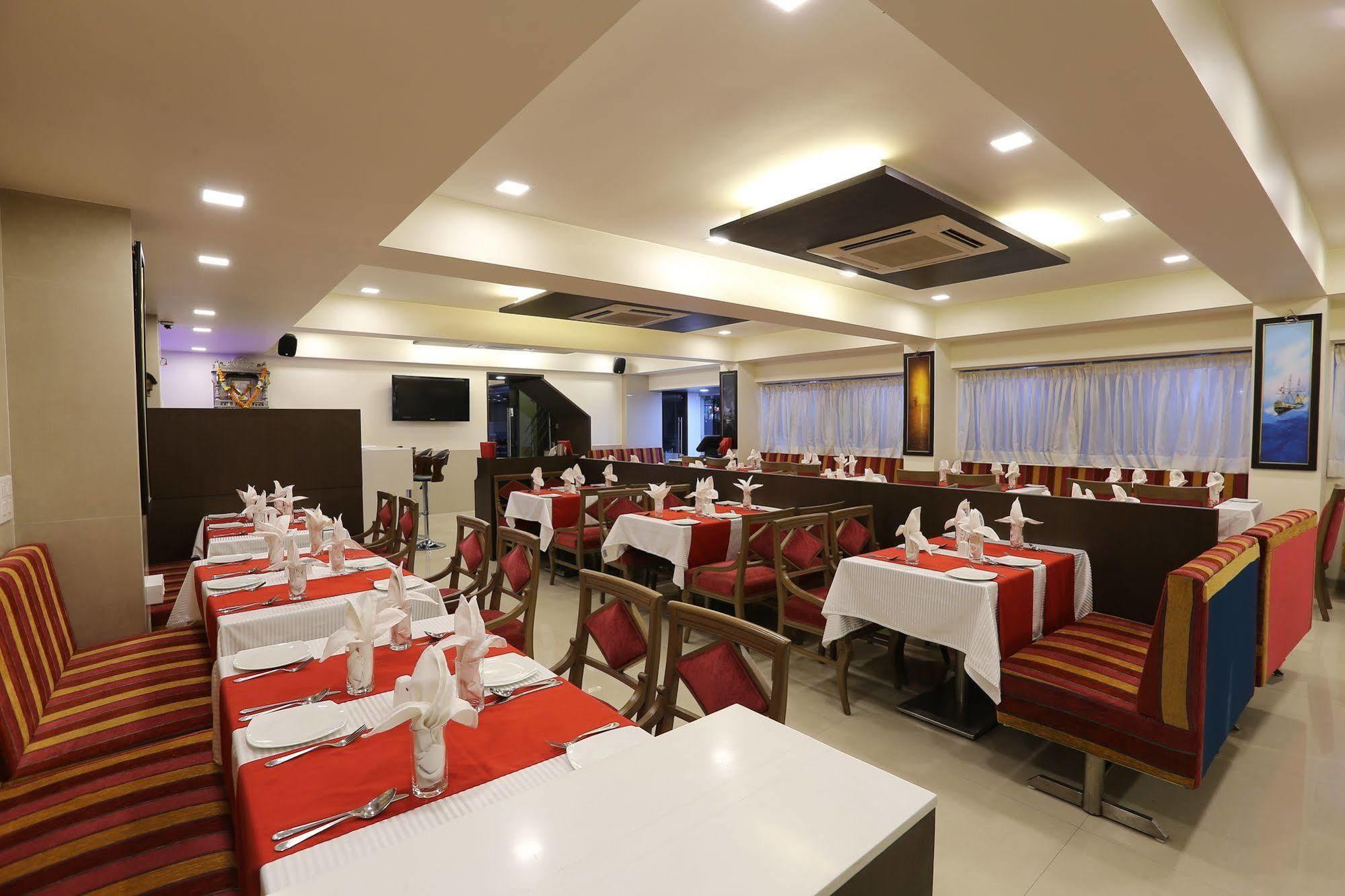 Hotel Silver Inn Bombay Esterno foto
